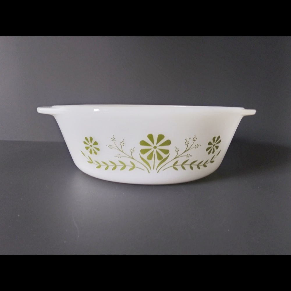 Vintage Glasbake casserole dish